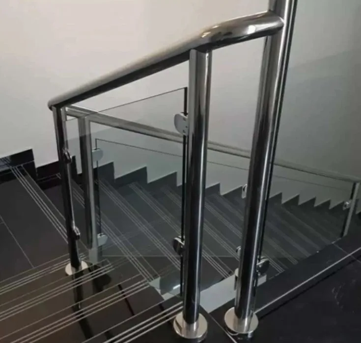 Pasang Railing Tangga Kaca Bogor